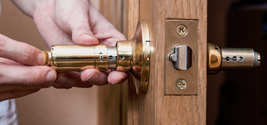 Padlock Lock Replacement Assistance in Lakeland Village, CA