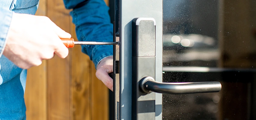 Aluminium Door Lock Replacement in Lakeland Village, California